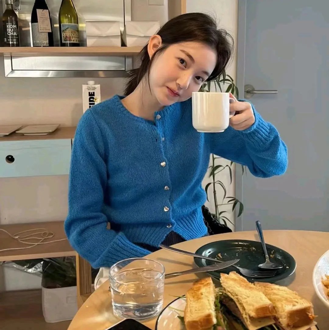 塞布丽娜·卡彭特：无厘头圣诞